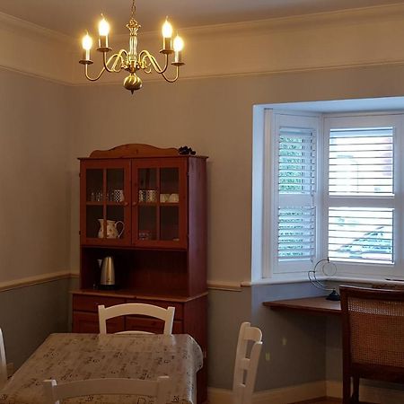 The Bakehouse Guesthouse Мейдънхед Екстериор снимка