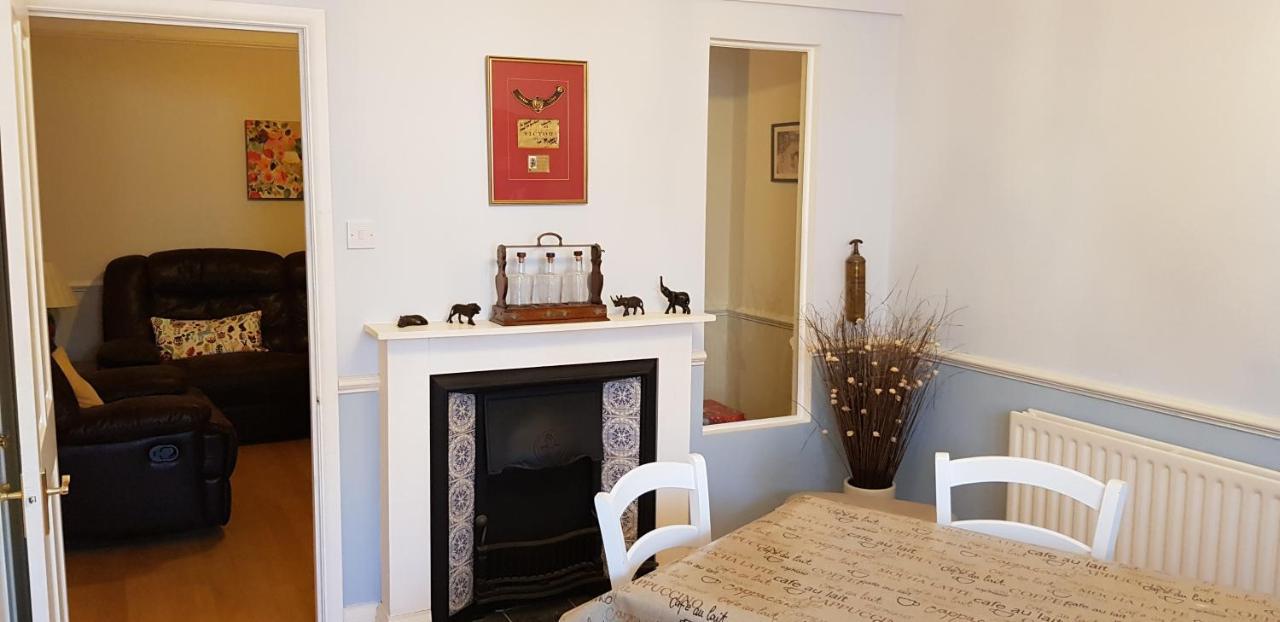 The Bakehouse Guesthouse Мейдънхед Екстериор снимка